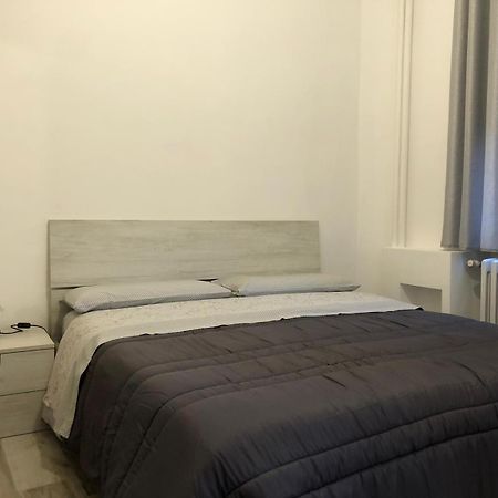Piccola Regina Lägenhet Turin Exteriör bild